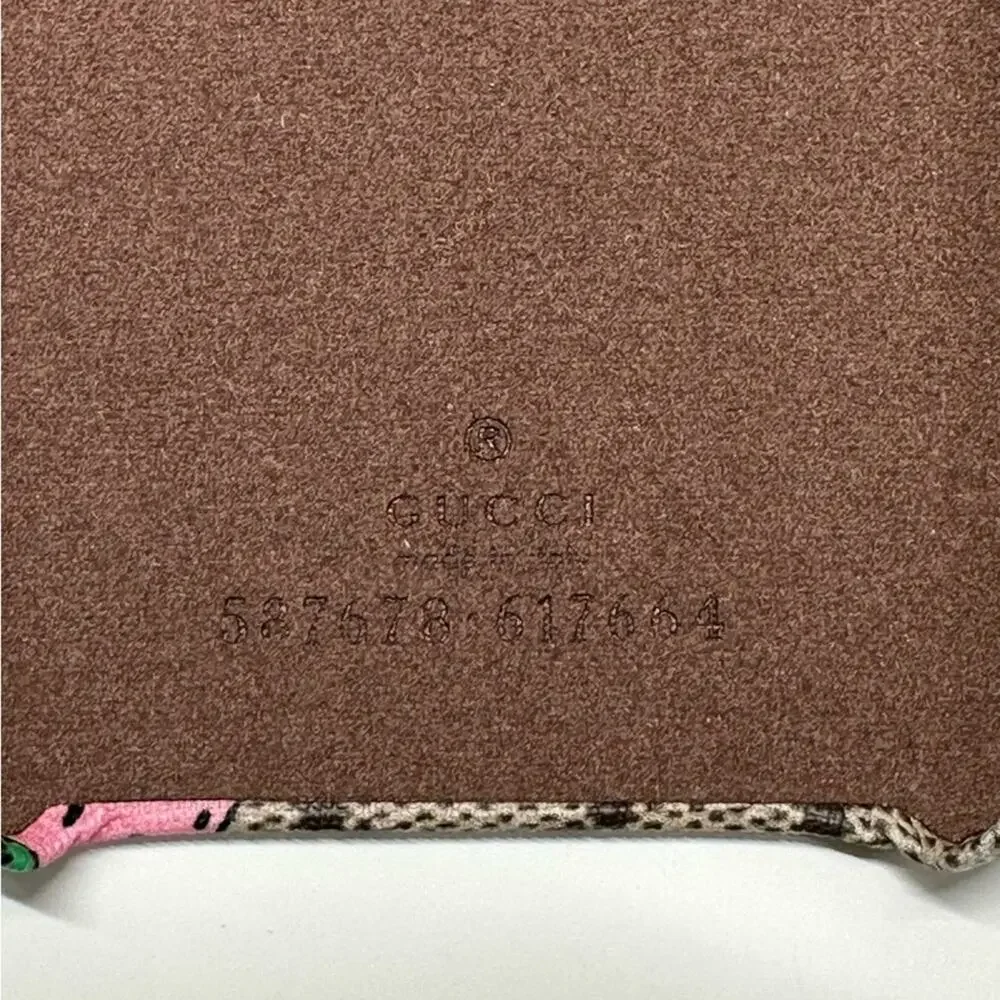 NWB | Gucci | Strawberry iPhone X/XS Case